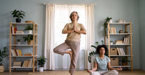 Yoga para iniciantes mostra que equilíbrio começa com poucos minutos