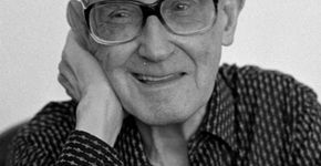 Inspire-se com 20 poemas de Carlos Drummond de Andrade