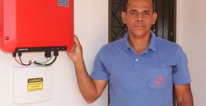 Brasileiro cria sistema que zera sua conta de energia