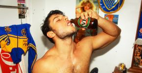 5 provas científicas de que cerveja deixa o homem melhor na cama