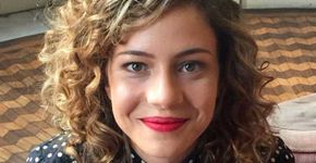 Leandra Leal faz rara aparição com a filha vestida de unicórnio