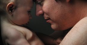 Servidores públicos de São Paulo poderão ter licença paternidade de 30 dias e até 180 dias para pais solteiros e homossexuais