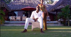 Usain Bolt posta foto ao lado da namorada com mensagem de amor