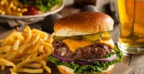 Até 64% de desconto em restaurantes no Rio de Janeiro: pizza, hambúrguer, churrasco e muito mais