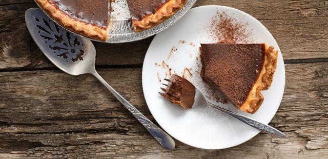 Torta mousse de chocolate com massa leve e cremosa!