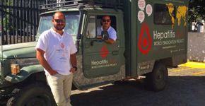 Irmãos brasileiros viajam pelo mundo em projeto social