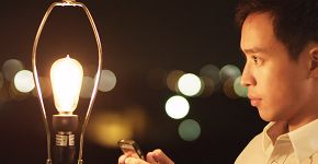 Dispositivo transforma qualquer lâmpada comum em inteligente