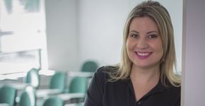 Ex-operadora de telemarketing fatura milhões com franquia