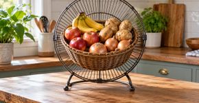 Use um ventilador velho e quebrado para criar este organizador de frutas e vegetais