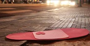 Coletivo cria solução criativa para os “machucados” da cidade