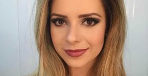 Sandy grita ao ter cabelo puxado por fã em aeroporto