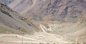 Cruzando a Cordilheira dos Andes de carro