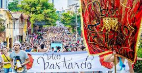 Bloco em SP tem confusão após tentativa de beijo forçado
