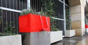 Paris ganha mictórios públicos que transformam urina em adubo