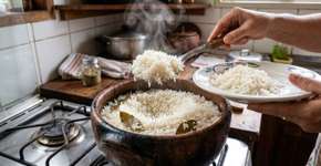 Juanjo López, chef: “O arroz branco não é feito com água, mas com 3 dentes de alho, 2 folhas de louro e caldo”