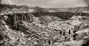 As Cataratas do Niágara praticamente pararam de correr em 1848 e moradores caminharam pelo leito onde normalmente passavam toneladas de água