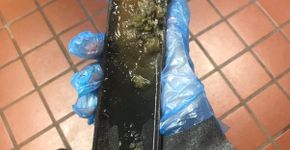 Jovem faz foto de mofo em máquina de fast-food e é demitido