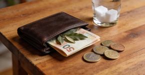 Como uma simples simpatia para atrair dinheiro pode mudar sua sorte financeira hoje mesmo!