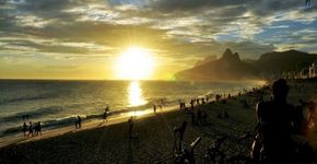 Concurso de fotografia tem Morro Dois Irmãos como tema