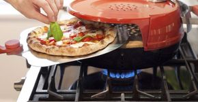 Utensílio transforma fogão em ‘forno’ para pizza