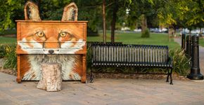 Projeto insere pianos coloridos pelas ruas de todo o mundo