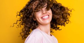 5 truques para manter os cachos perfeitos no day after