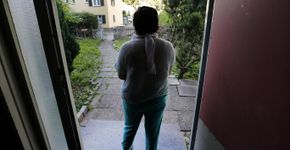 Adolescente ateia fogo em si mesma por temer estupro do EI