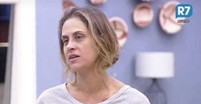 ‘A Fazenda’: Aritana diz que restaurante Paris 6 é ‘ridículo’