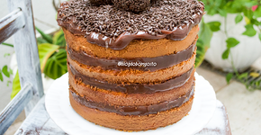 Receita obscena: naked cake de cenoura com brigadeiro
