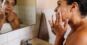 Sinais claros de que o hidratante facial que você usa está prejudicando a saúde da sua pele