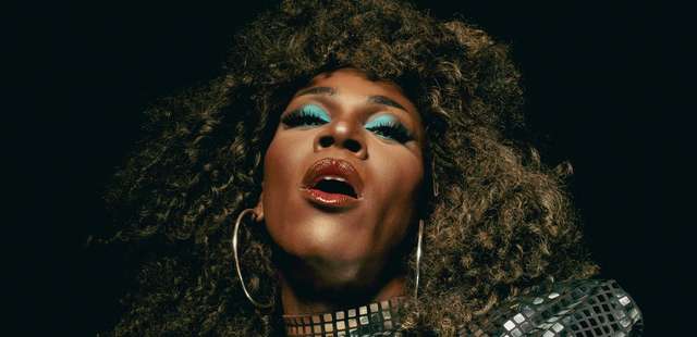 Projeto Trilhas no Teatro – Divas Pop com Leyllah Diva
