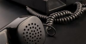Serviços telefônicos gratuitos que podem salvar uma vida