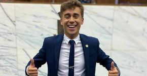 Por que o perfil de Nicolas Ferreira foi desativado no Facebook?