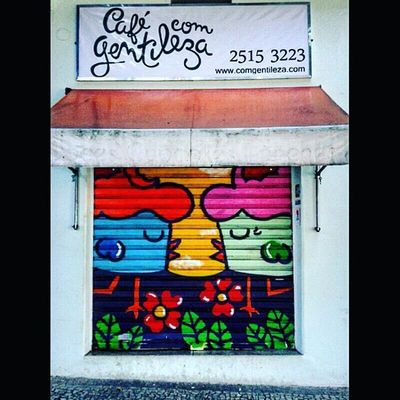 Graffiti sem local especificado, clicado por @sergioabreu