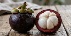 A fruta de safira que tem cor de uva e sabor de lichia e poucos conhecem