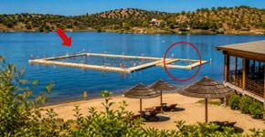 Areia clara e piscinas flutuantes: o paraíso que está encantando quem visita