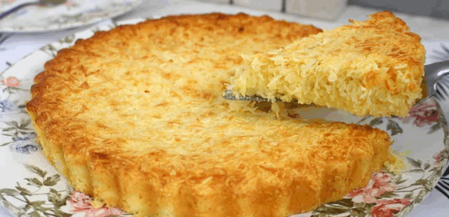 Receita prática: bolo queijadinha tamanho família é a melhor opção