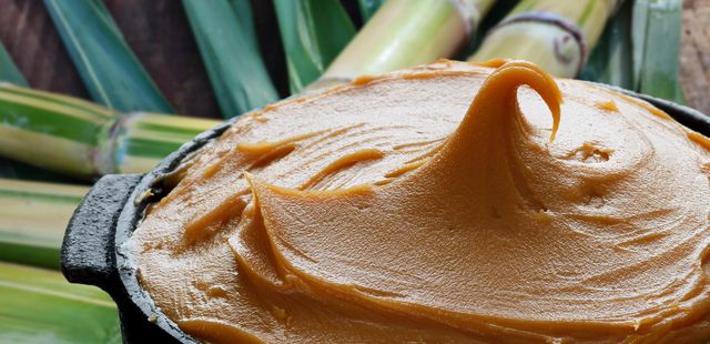Esse doce de leite cremoso com coco queimado vai ser o queridinho da festa junina