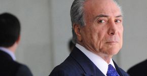 Retirar de estádios quem protesta “Fora Temer” é inconstitucional