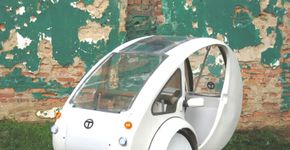 Carro-bicicleta anda com energia solar