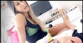 Ex-BBB ajuda Anitta “secar” pós comilança de férias e aniversário