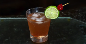 Como decorar drinks com frutas