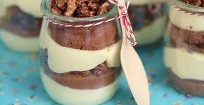 Mais fofo que nuvem: aprenda como fazer a clássica mousse francesa preta & branca