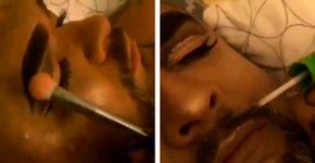 Jovem faz maquiagem completa no seu pai enquanto ele dorme