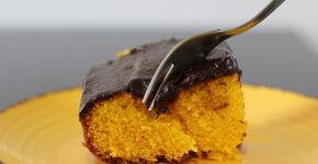 Passo a passo: bolo de cenoura super fofinho