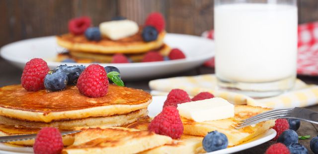 Panqueca americana rápida e gostosa para o café da manhã