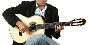 Alessandro Penezzi apresenta novo CD no projeto Cultura do Choro