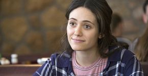 Atriz exige salário igual ao do colega e coloca série em risco