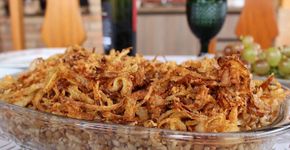 Aprenda a fazer Mijadra: arroz com lentilha persa