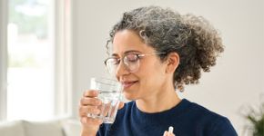 6 suplementos indispensáveis para mulheres acima dos 40 anos